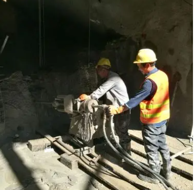 班玛水下抗分散灌浆料特点 水下不分散注浆料介绍