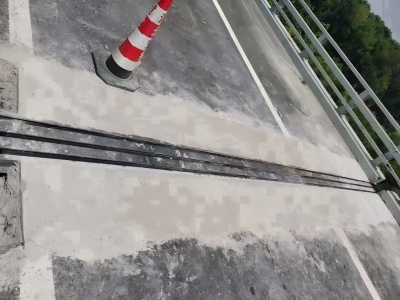 班玛伸缩缝更换后浇筑材料快速结构修补料速砼的产品特点及施工流程​